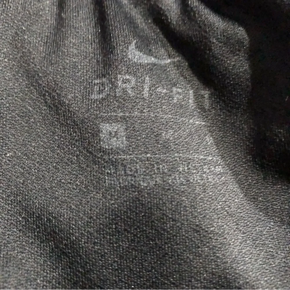 Nike Dry Fit Athletic Black Shorts Size M - Picture 3 of 3